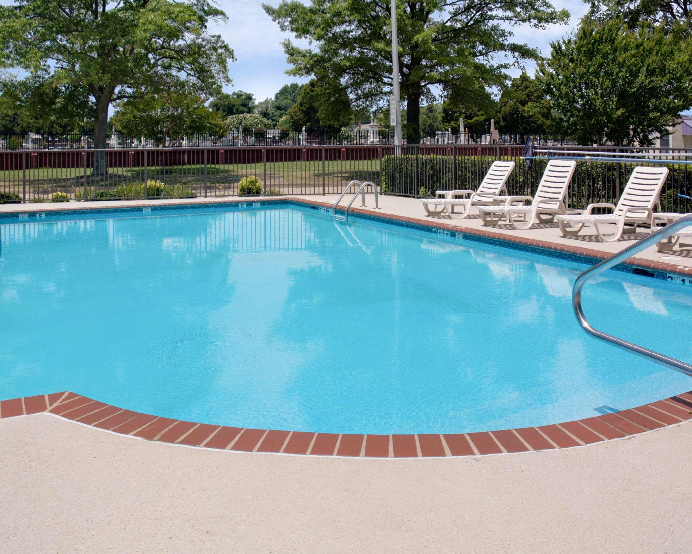 Quality Inn & Suites Olde Town Portsmouth Esterno foto
