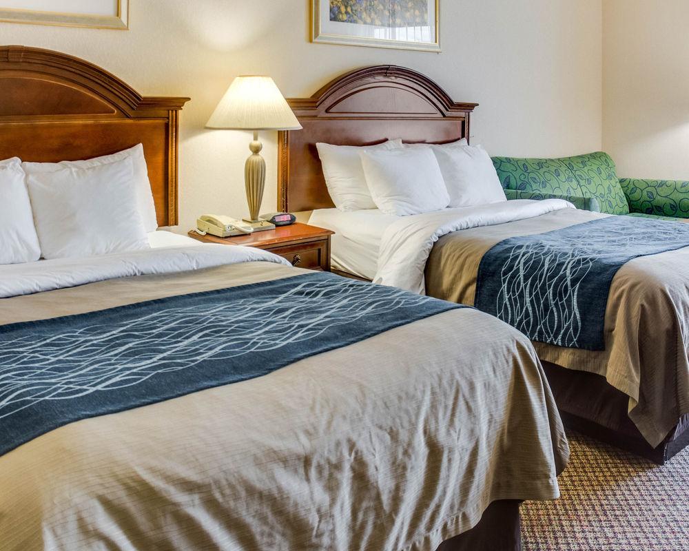 Quality Inn & Suites Olde Town Portsmouth Esterno foto