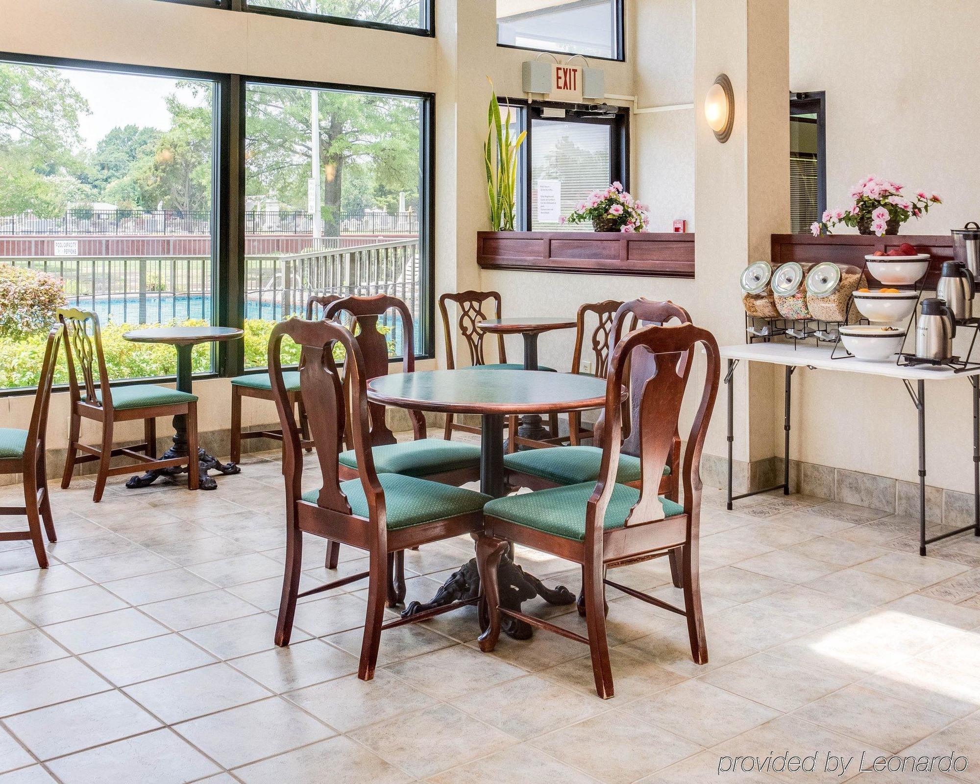 Quality Inn & Suites Olde Town Portsmouth Esterno foto